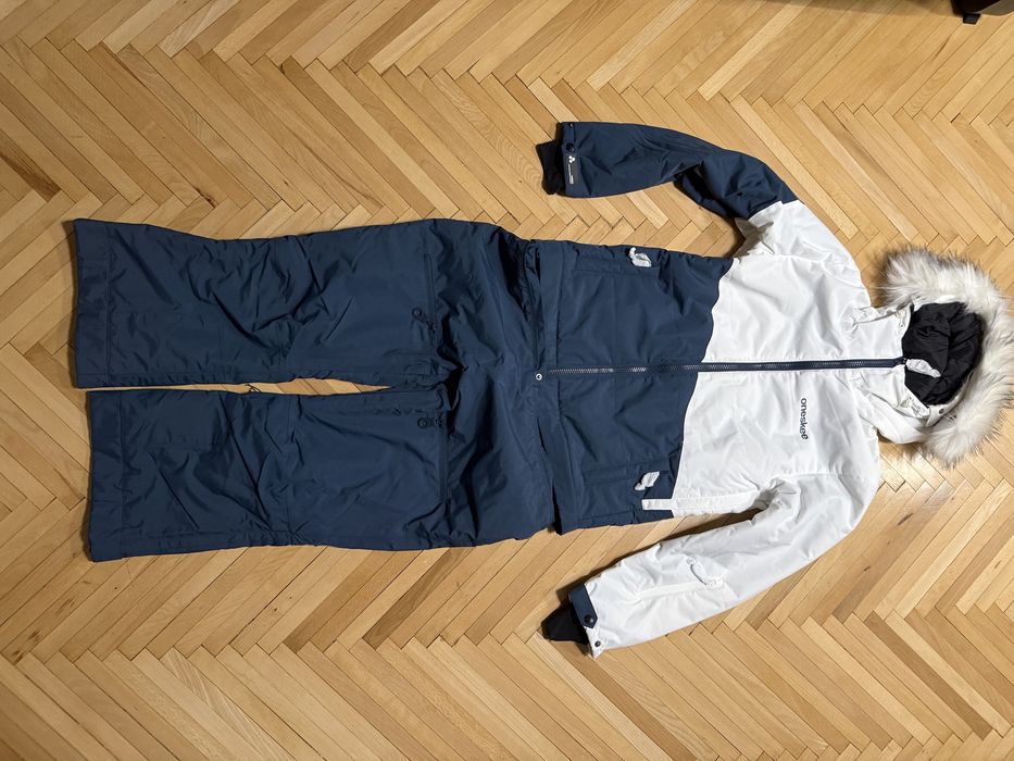 Costum de snowboard Oneskee
