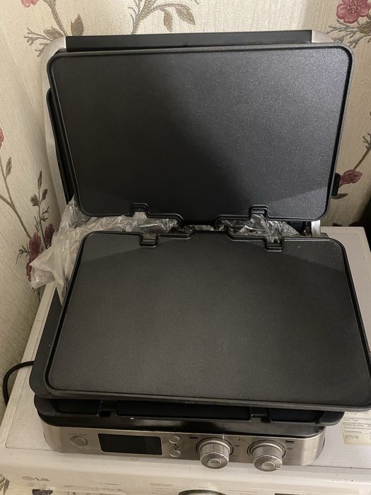 Продам гриль Gelonghi.