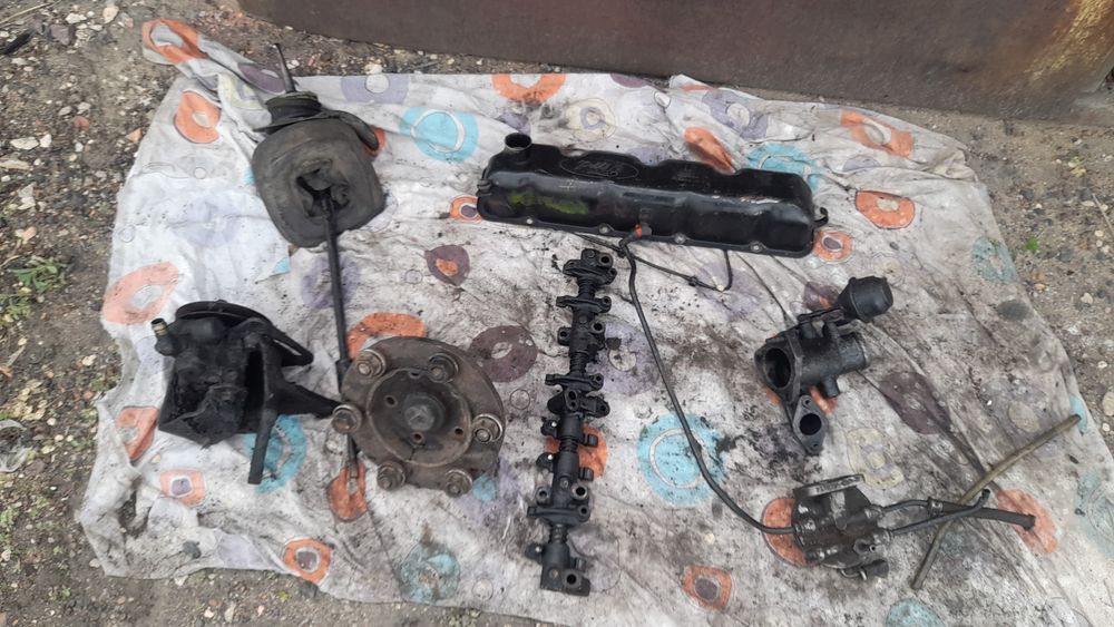 Продам запчасти на Форд транзит