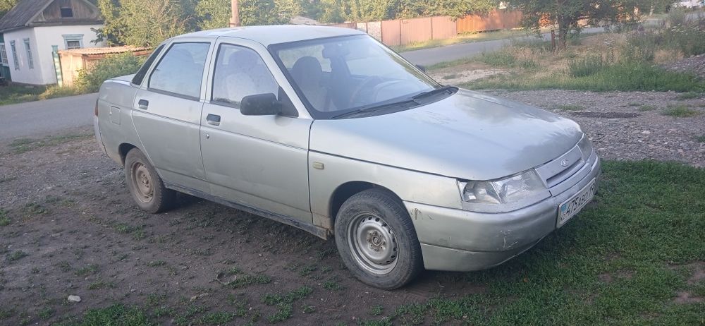 Продам ваз 2110 нахаду энжектор