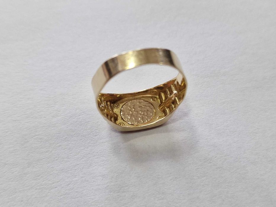 Златен пръстен 14К 585 / 3,45 гр.