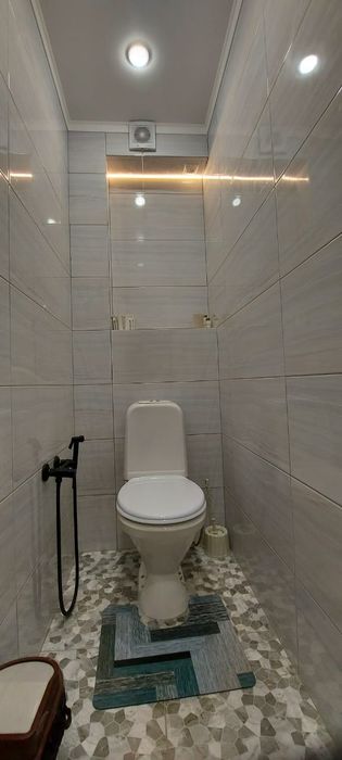 Продам трехкомнатную квартиру