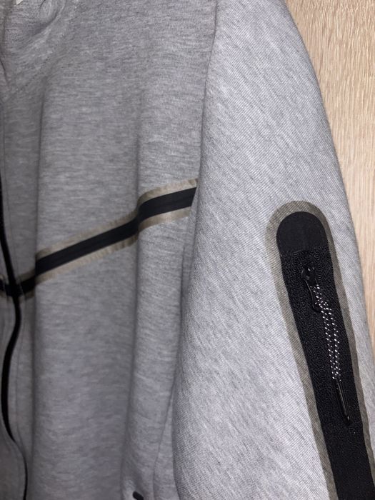 bluza nike tech limited edition compleu!!