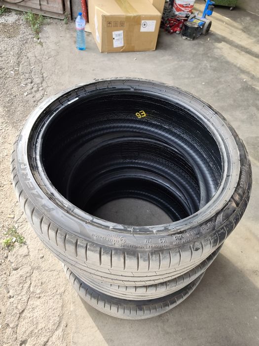 245/35/20 Pirelli P ZERO DOT 25