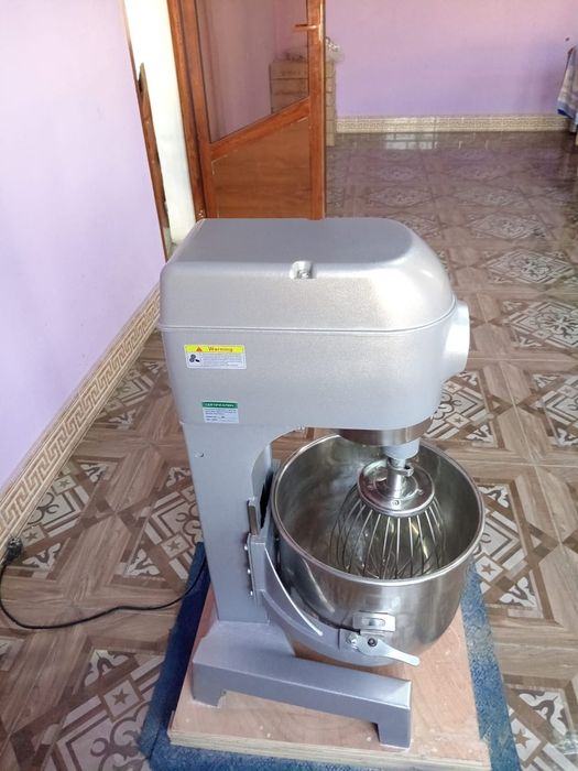 Mikser sotiladi holati yangi