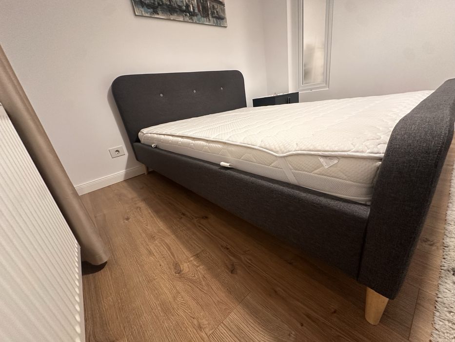 Pat dormitor cu slatea JISK gri ichis saltea medie - tare