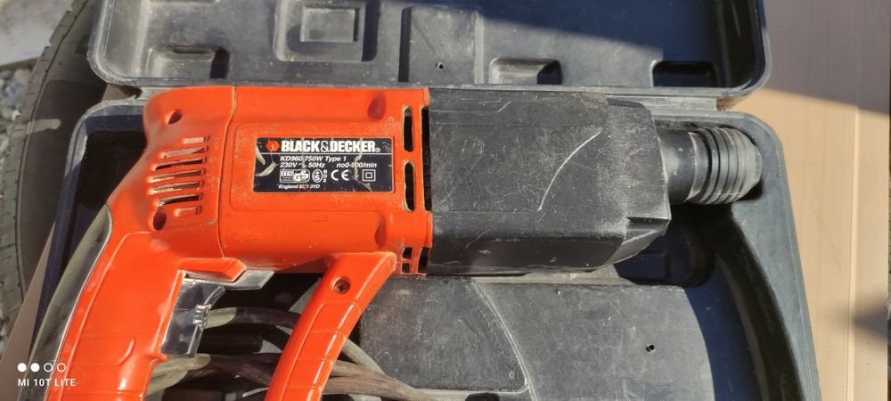 Black & Decker ciocan pneumatic 750w