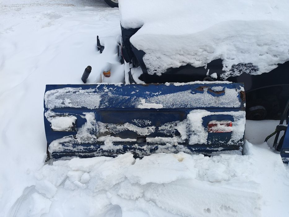 Запчасти Тойота рунер