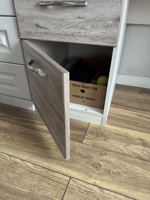 Продам письменный стол