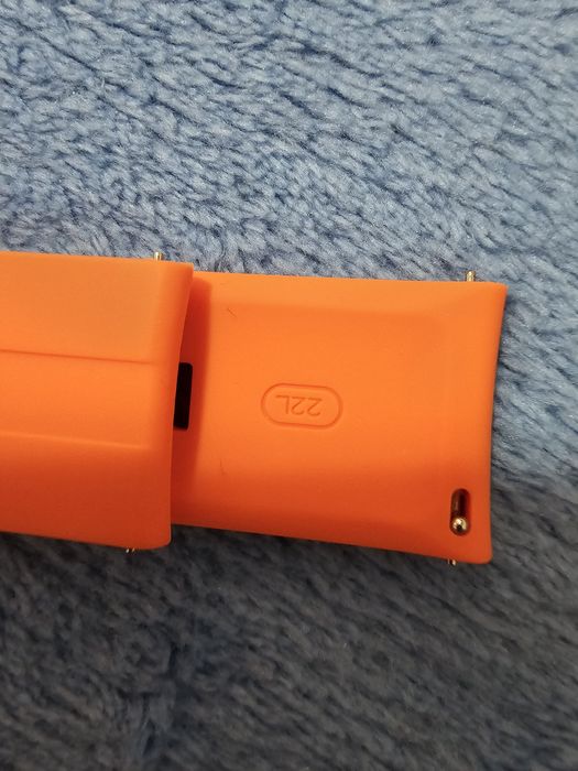 Incarcator wireles și curele