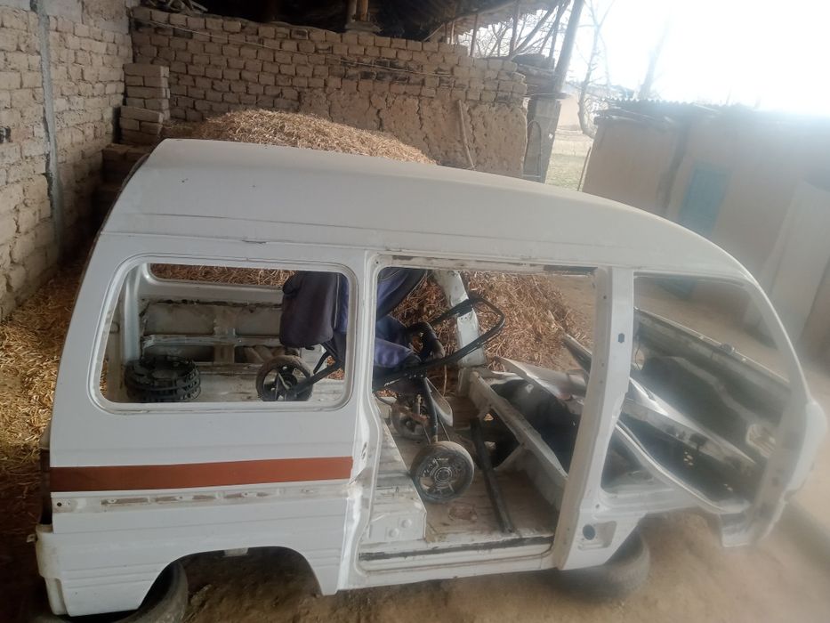 Damas kuzov eshiklarisiz