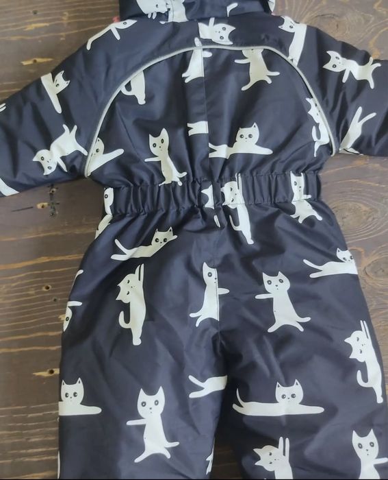 Зимние комбинезоны