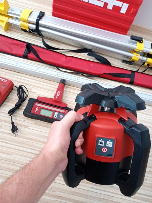 Nivelă laser Hilti PR 2 HS A-12 modelul Nou