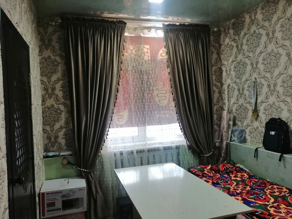 Срочно 1 хонали 2 хона килинган квартира сотилади