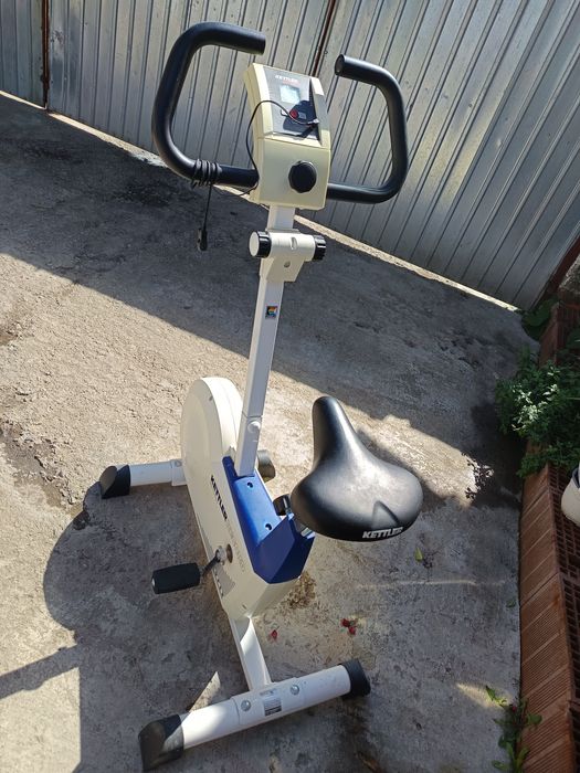 Vînd Bicicleta Fitness marca KETTLER RECORD