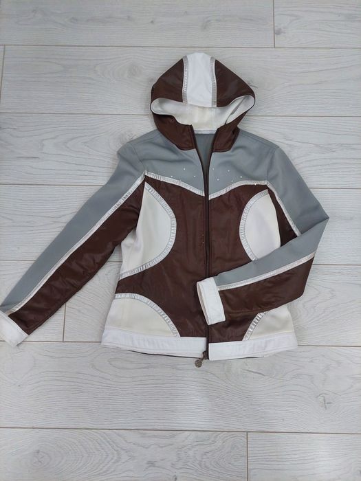 Костюм спортивный