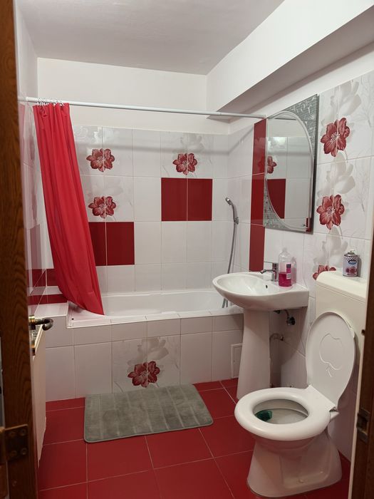 Inchiriez apartament 2 camere   Trgoviste micro 111