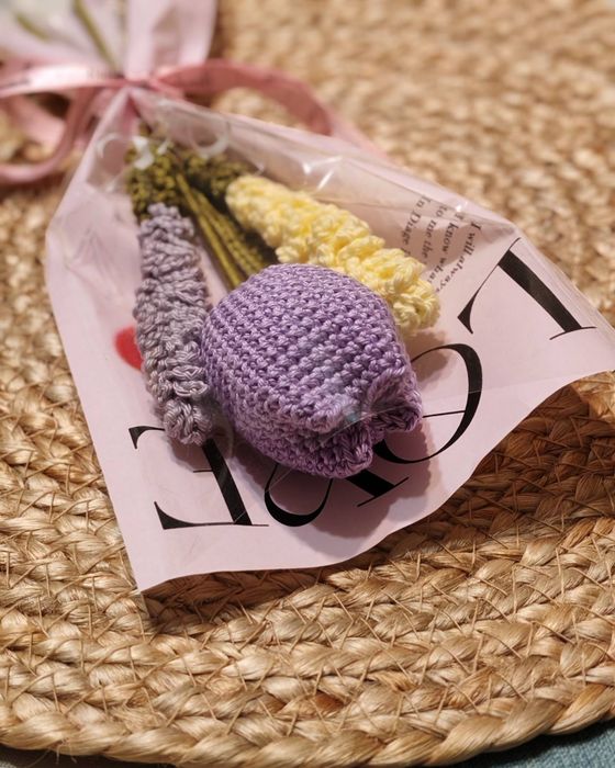 Ръчно изплетени цветя - Handmade flowers - За всякакви поводи - Ново