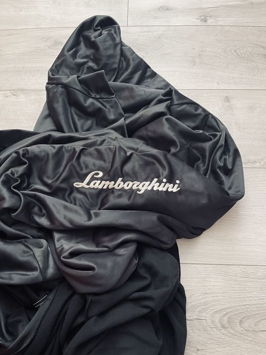 Оригинално покривало за Lamborghini Huracan