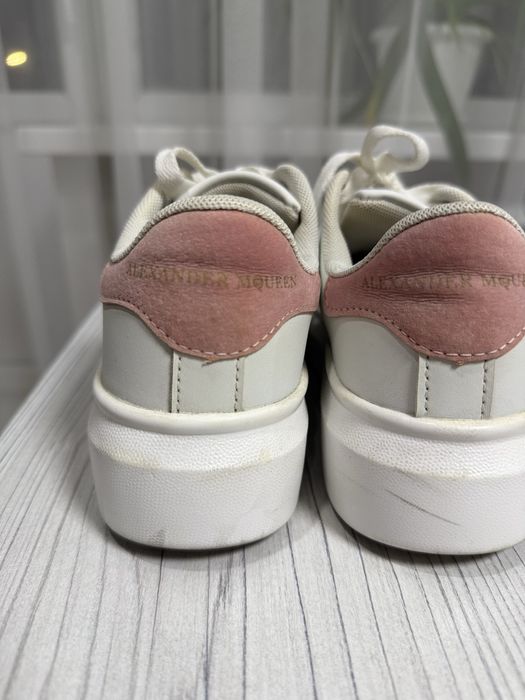 Продам женские кеды