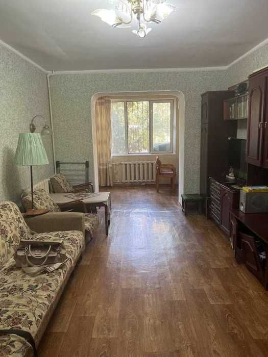 Продаётся 2комнатная квартира метро Космонавтов.