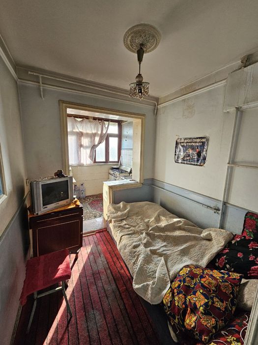 2 xonalik uy sotiladi