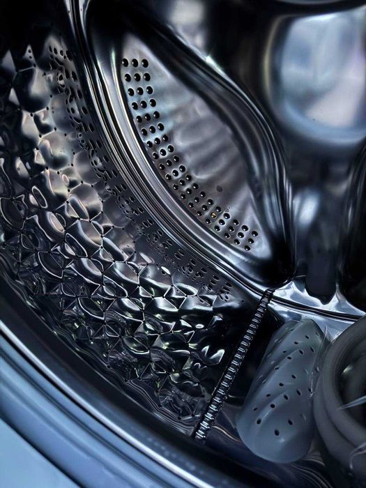 Стиральная машина Ziffler 8кг BWME-8J4BB Inverter Steam