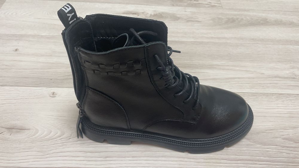 Сапоги осенние черный цвет