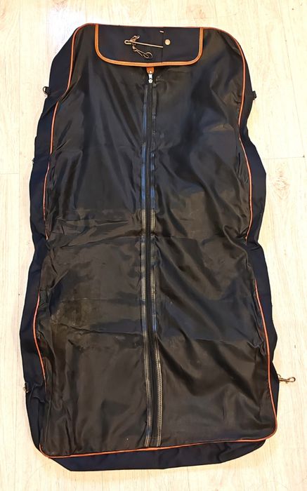 Geanta husa de haine