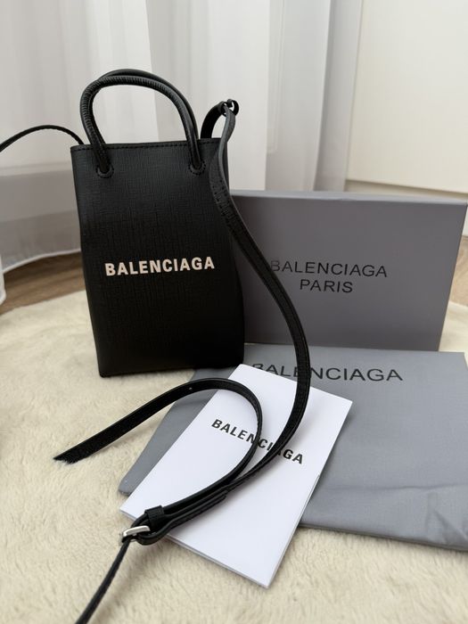 Дамска чантичка Balenciaga