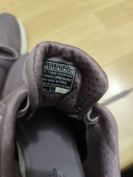 Adidasi roz Skechers m. 39,5