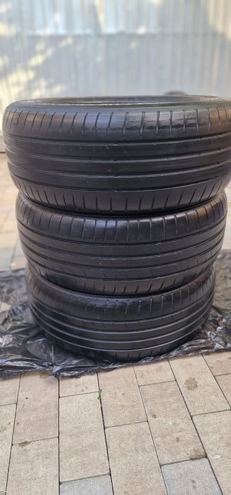 Anvelope de vară Dunlop Sport  Bluresponse