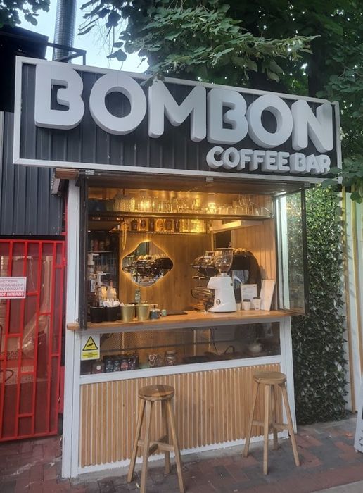 Stickere litere volumetrice polistiren