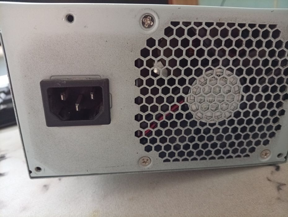 Sursă FSP Group 280W, 80 PLUS Bronze, Silentioasă (Lenovo FRU 54Y8877)