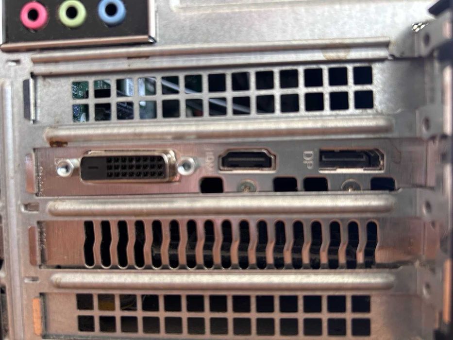 Dell Inspiron, компютър за офис и за гейминг