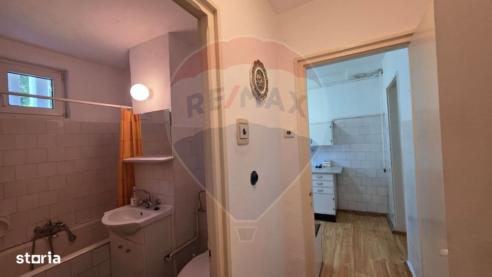 Apartament 3 camere de vânzare- str. Sondorilor, Medias