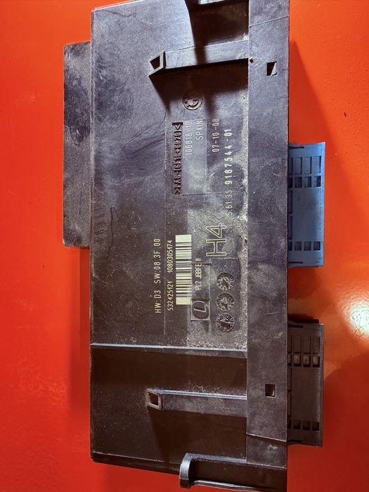 Комфортен модул за BMW E9x, E8x, F10, F11