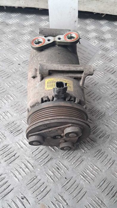 compresor AC Volvo S40 an 2009 cod 6M5H-19D629-AB