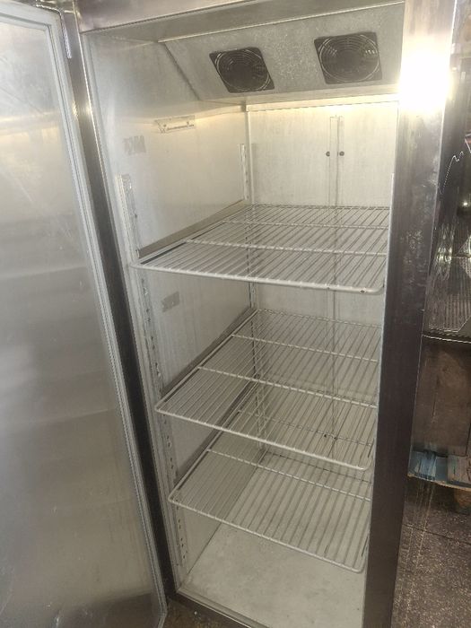 Хладилник професионален FOSTER