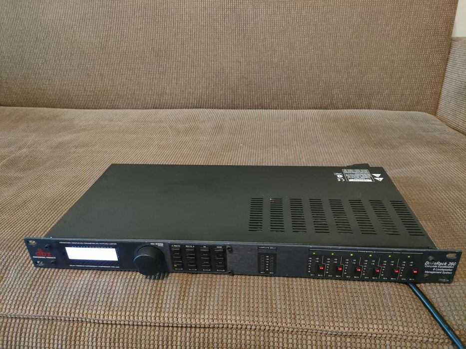 Procesor egalizator crossover dsp sunet Dbx pa Electrovoice dc one