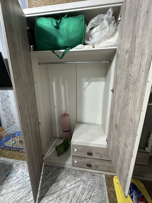 Продам шкаф в хорошем состоянии