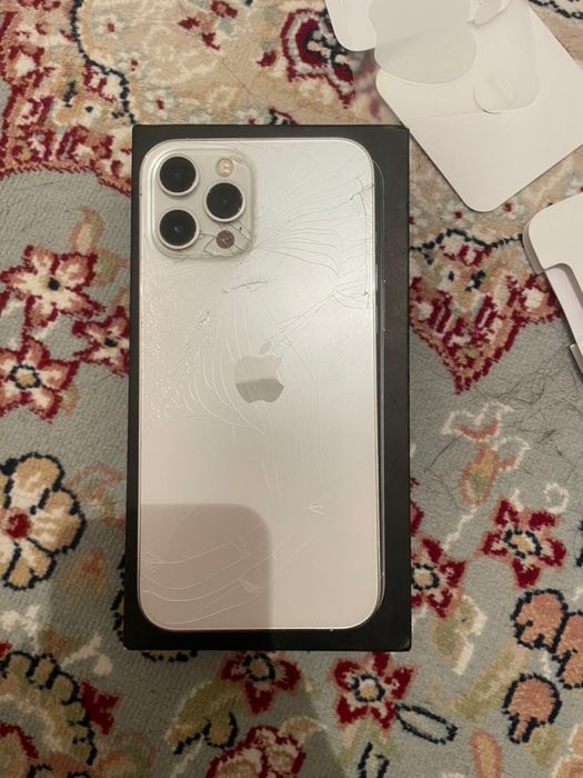 Айфон 12 про мах