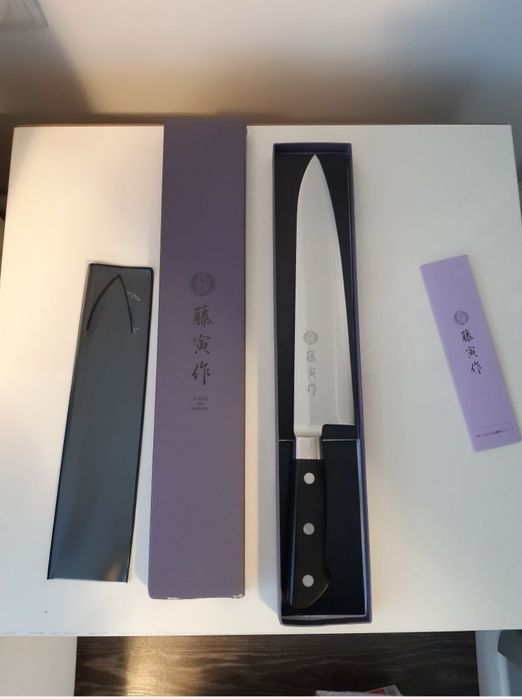 Cutit bucatar Tojiro gyuto 24 cm VG10.