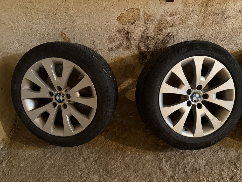 Jante Bmw, cu anvelope 245/45r18 originale.