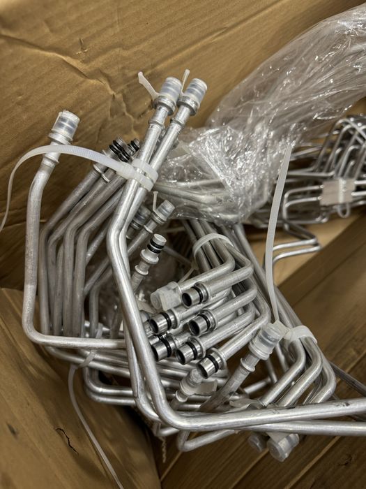 Трубка кондиционера  камри70 хайландер