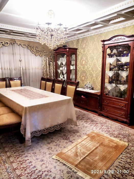 Qorasaroy 2 dom 11 kv 4 komnot 3 etaj 9 etajka 114 kvadrat