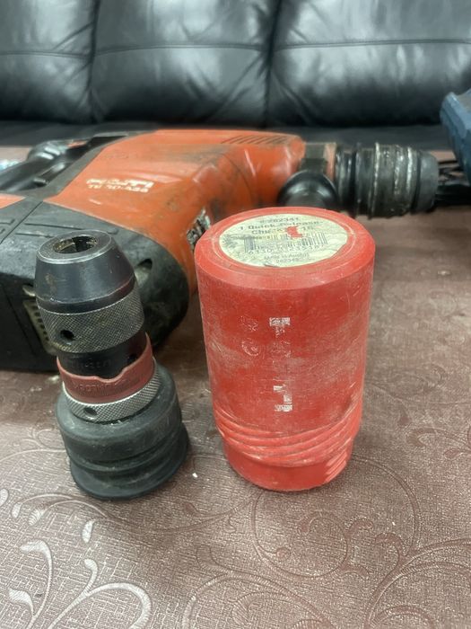 Перфоратор къртач HILTI TE 30-A36 с батерия и патронник