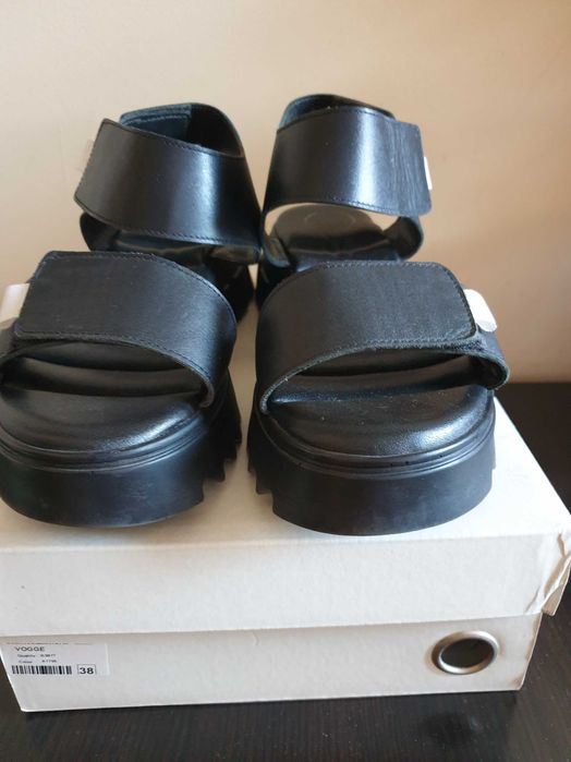 Дамски сандали естествена кожа Vogge