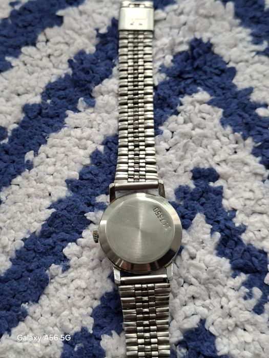 Ceas vintage Pobeda fabricat în URSS, Rusia Sovietică,