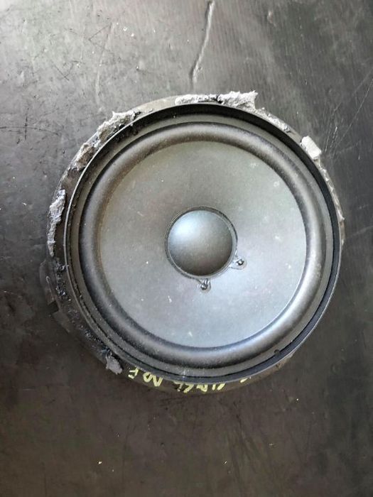 boxa auto dreapta fata mercedes e-class w211